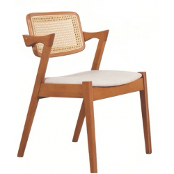 AXIS II DINING CHAIR